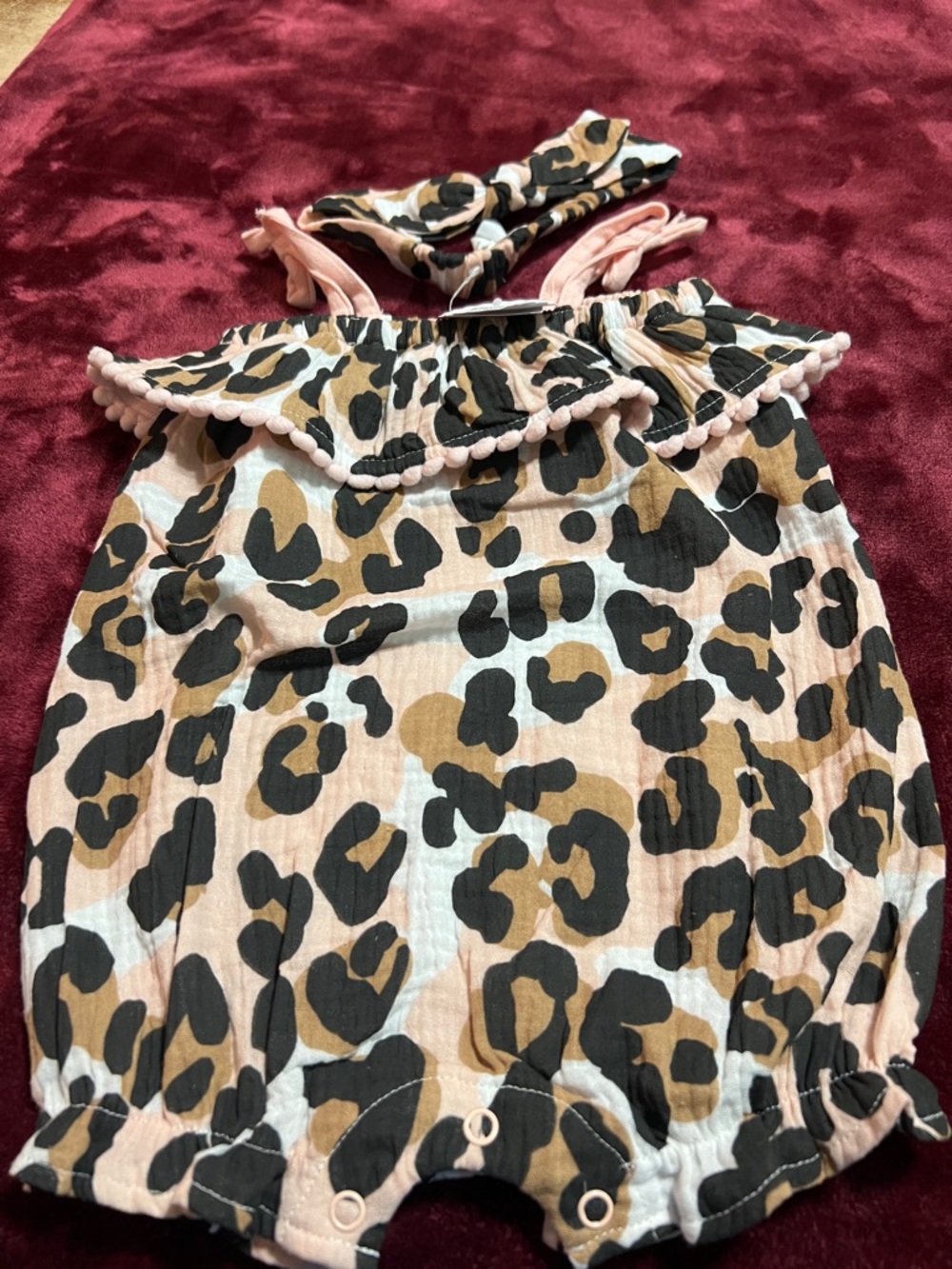 Nwt Mudpie 9-12m Baby Leopard Print Romper with Pom Trim and matching headband